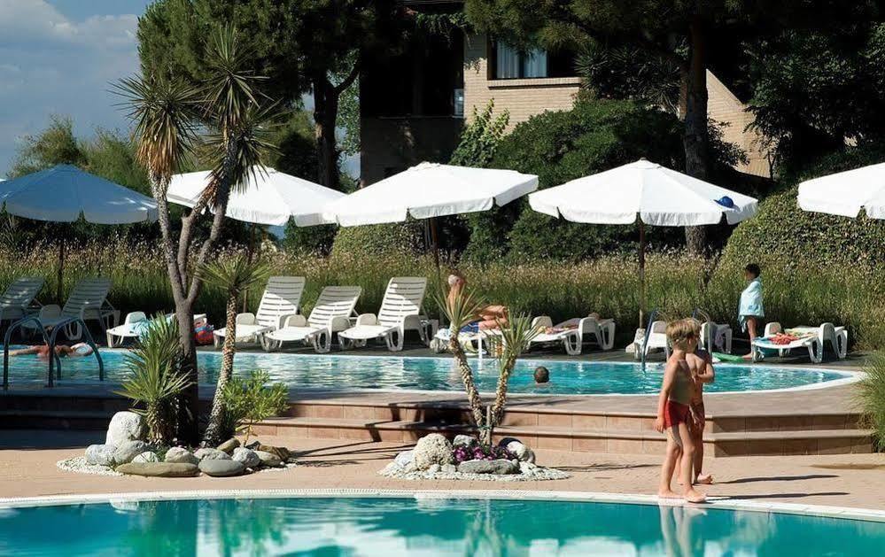 Nauthotel Grado Exterior foto